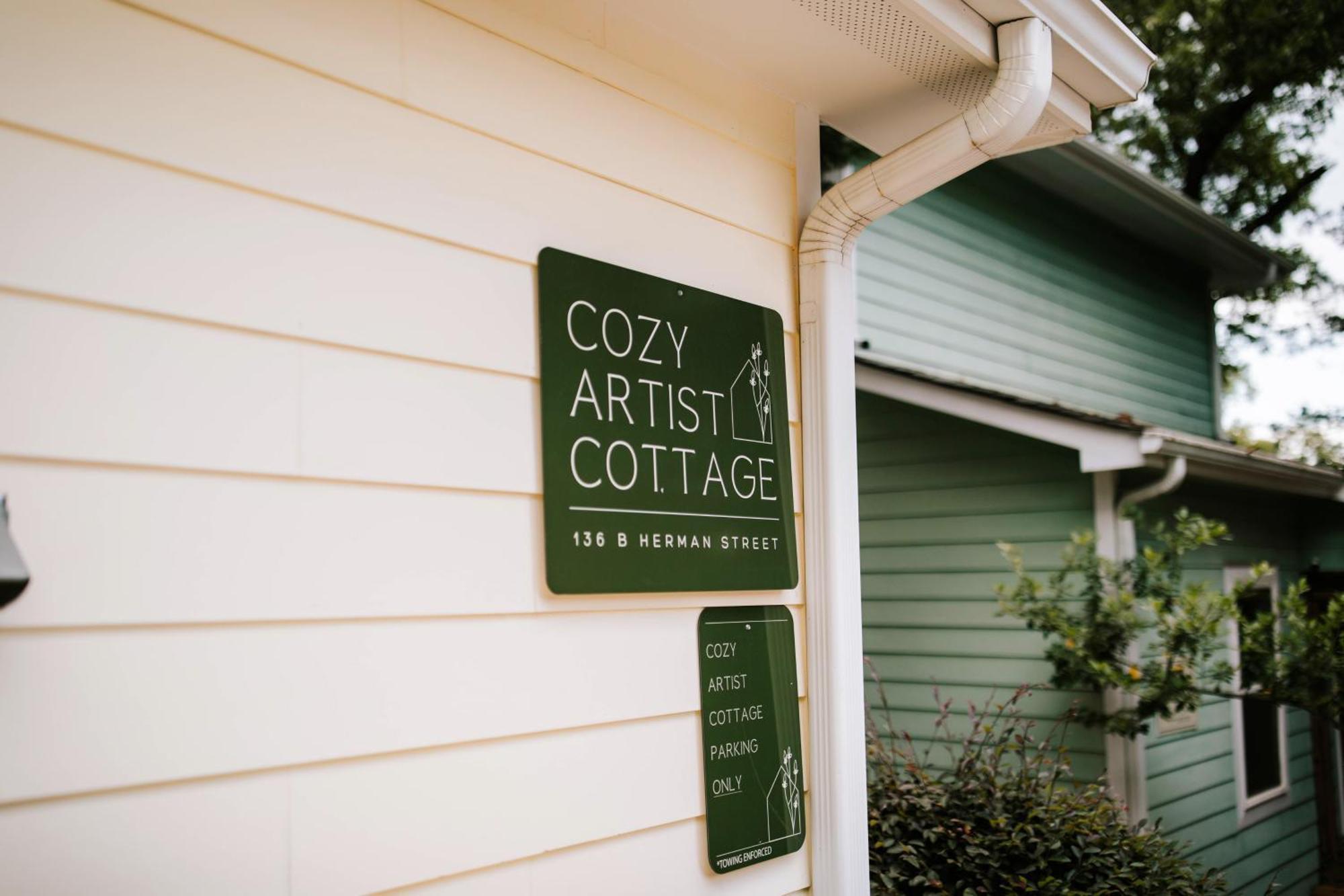 Cozy Cottage - Walk To Campus, Stadium, Downtown أثينز، أوهايو المظهر الخارجي الصورة