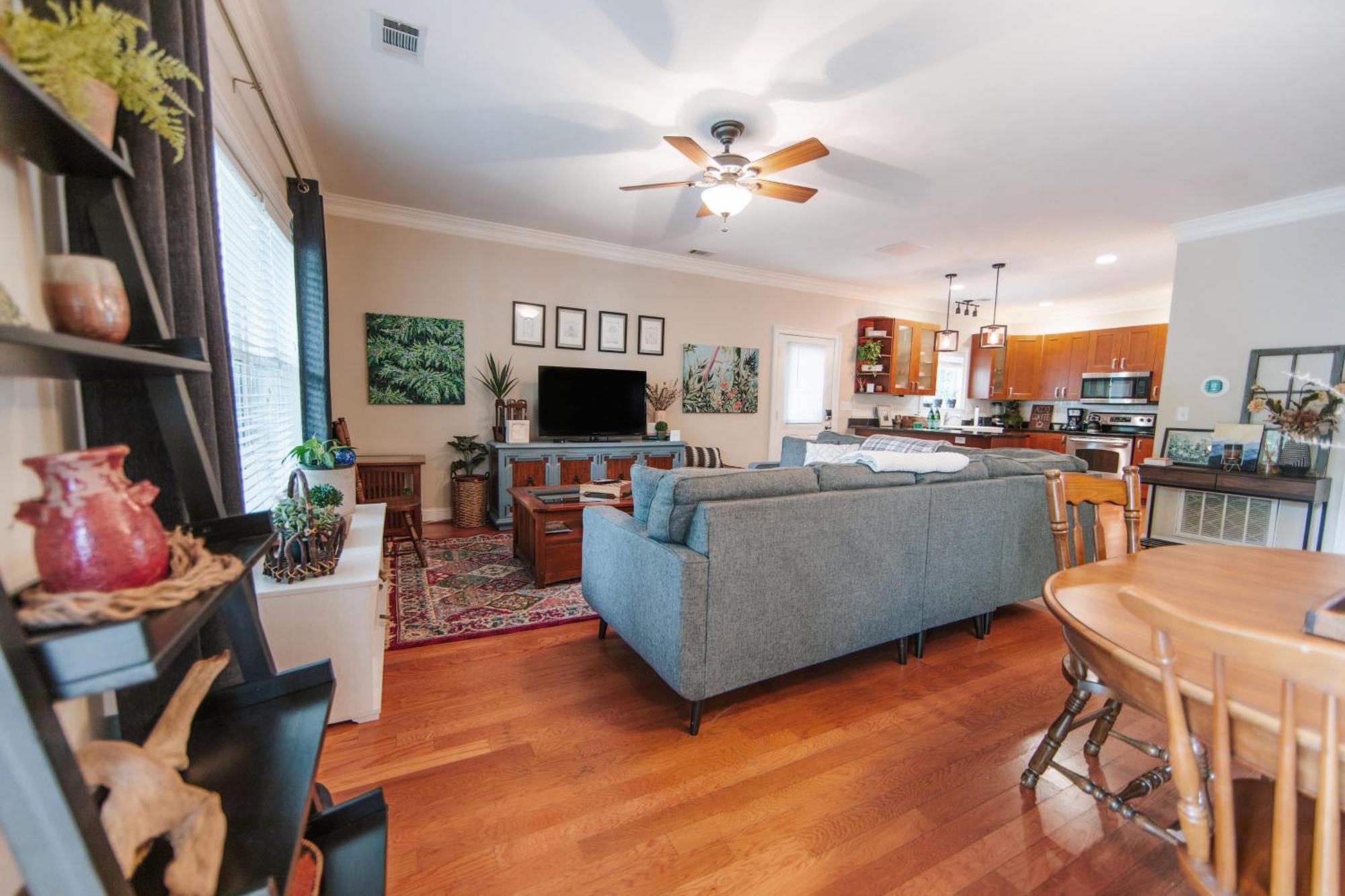 Cozy Cottage - Walk To Campus, Stadium, Downtown أثينز، أوهايو المظهر الخارجي الصورة